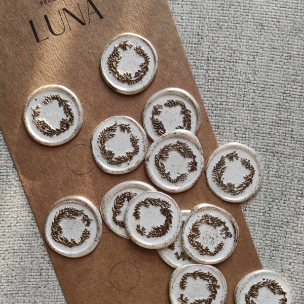 Odbicia lakowe - wianek pozłacany