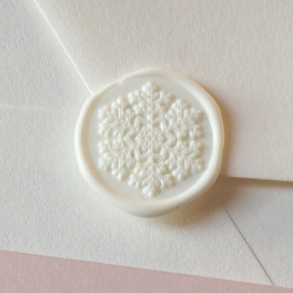 Odbicia lakowe - śnieżynka - Biel